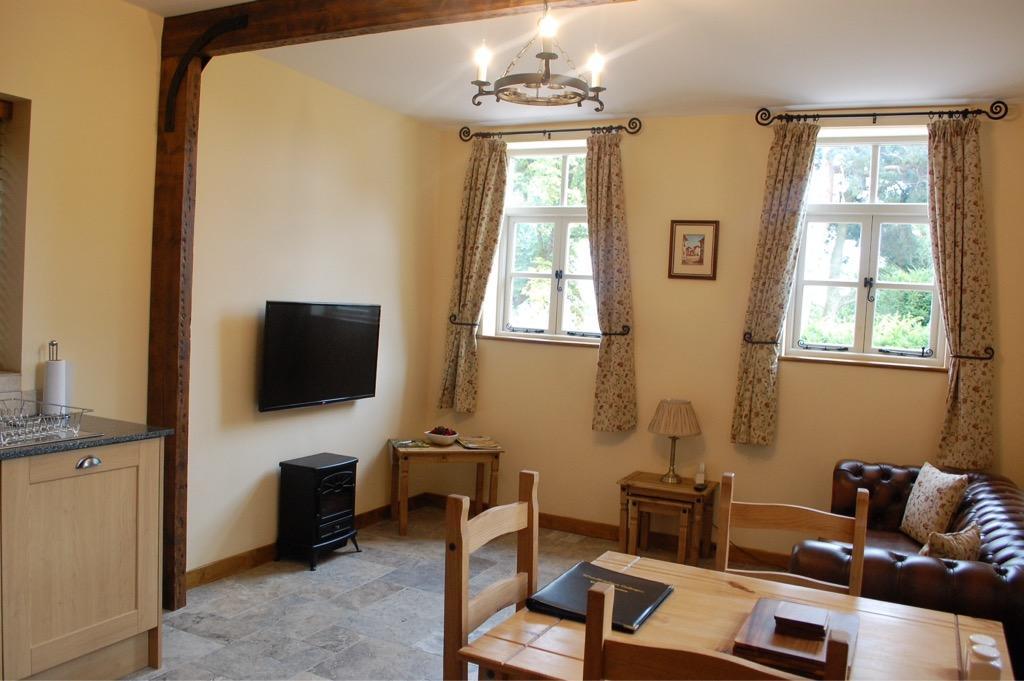 Woodleighton Cottages Аттоксетер Экстерьер фото